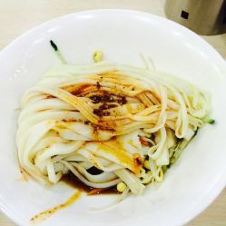 臺州人氣小吃探訪 杜家涼皮的美味尋蹤